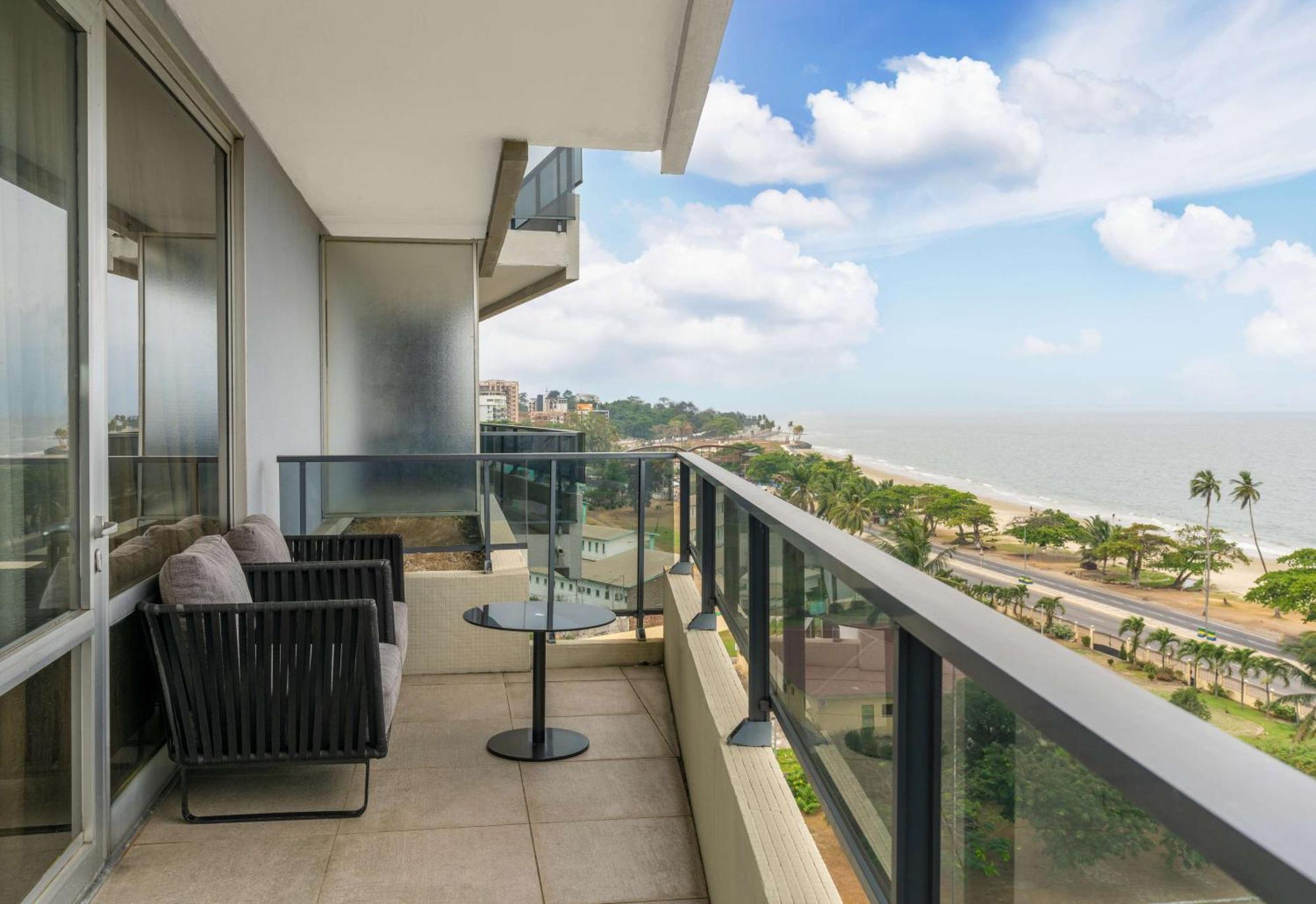 Radisson Blu Okoume Palace Hotel, Libreville Extérieur photo