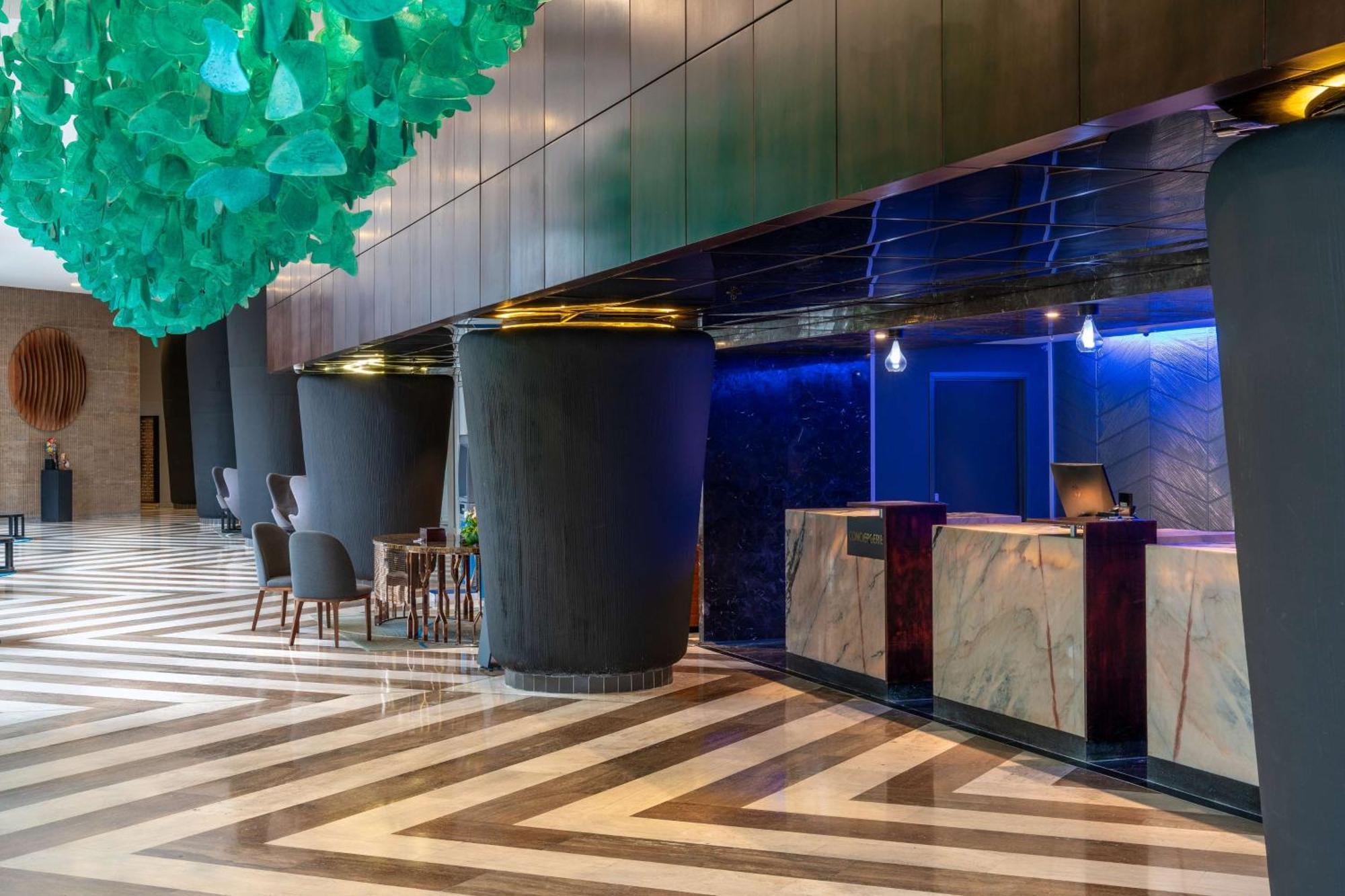 Radisson Blu Okoume Palace Hotel, Libreville Extérieur photo