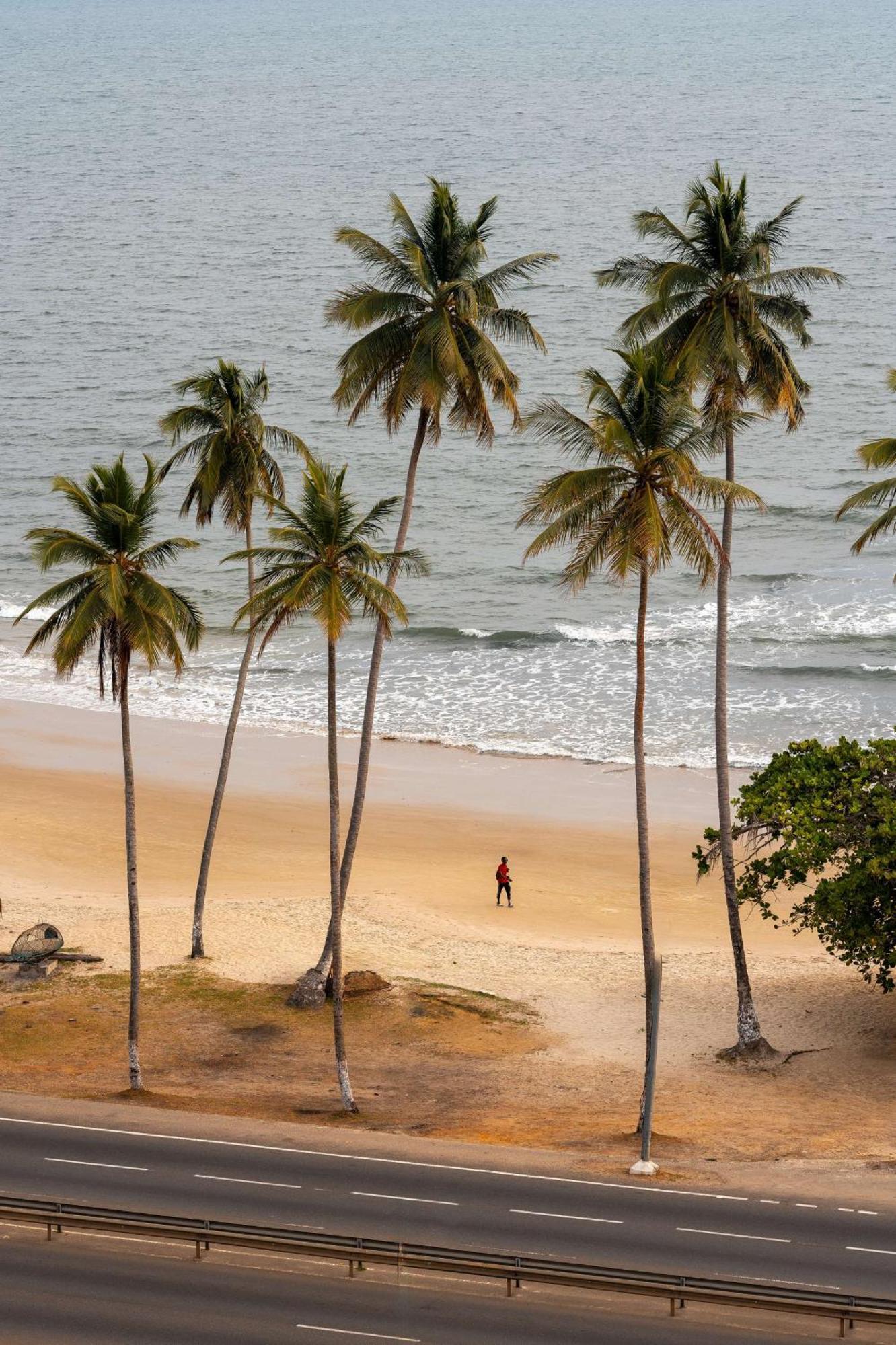 Radisson Blu Okoume Palace Hotel, Libreville Extérieur photo