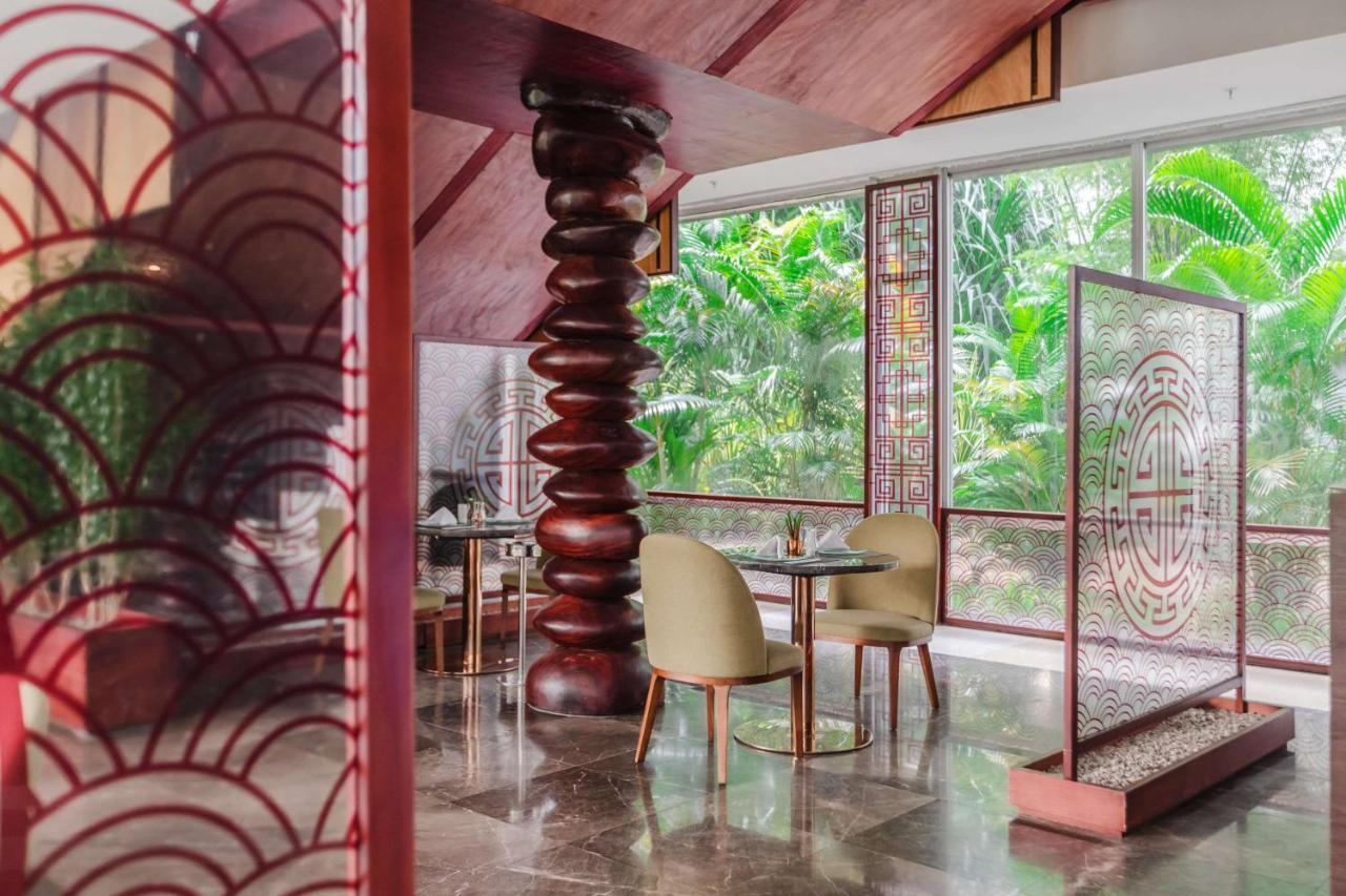 Radisson Blu Okoume Palace Hotel, Libreville Extérieur photo
