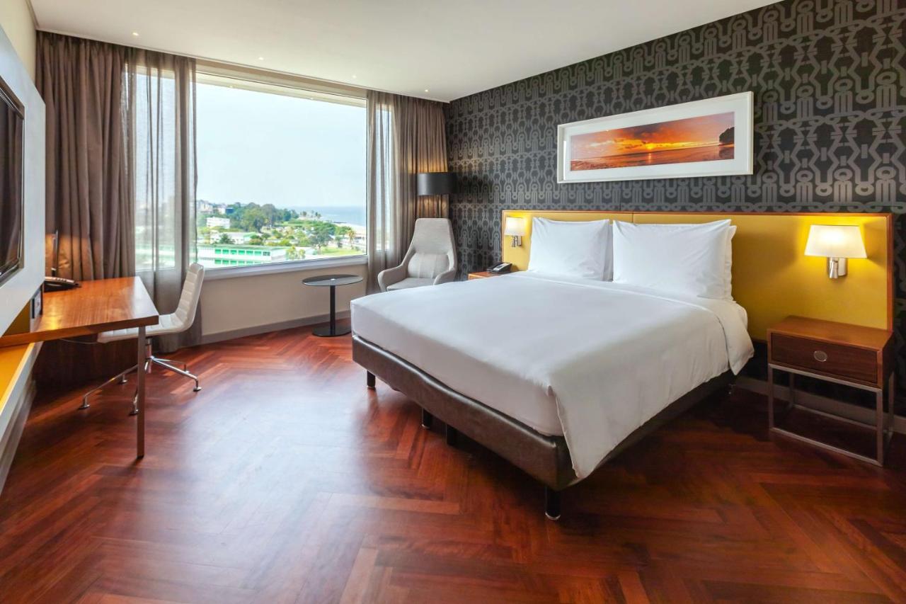 Radisson Blu Okoume Palace Hotel, Libreville Extérieur photo